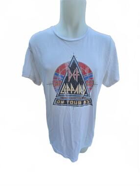 Def Leppard Retro Brand Men's White Short Sleeve On Tour 83 Graphic T-Shirt Size